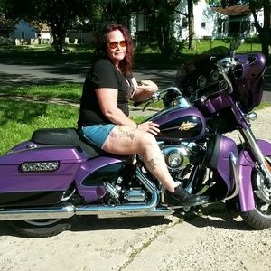 Meet your Posher, Kim